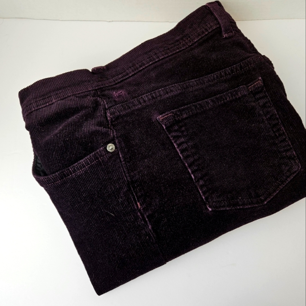 Gloria Vanderbilt Plum Cordorouy Woman's Jeans